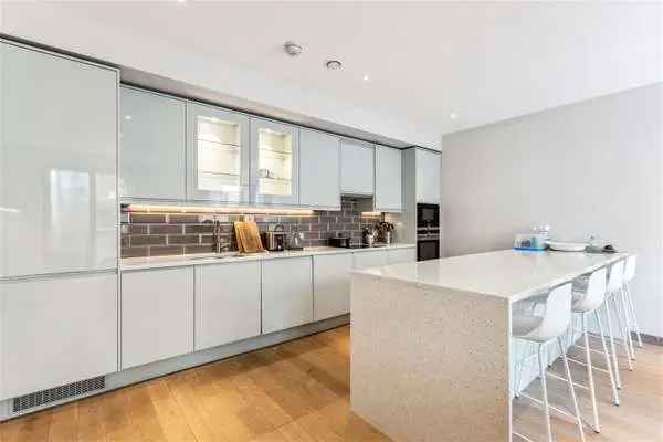 Drapers Yard, London, SW18 1SZ | Property for sale | Savills