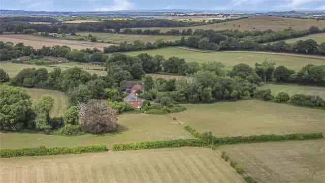 Well Road, Crondall, Farnham, Hampshire, GU10 5HJ | Property for sale | Savills