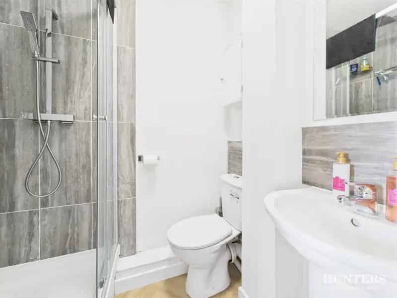 3 Bedroom House For Sale Detached Semi-detached
