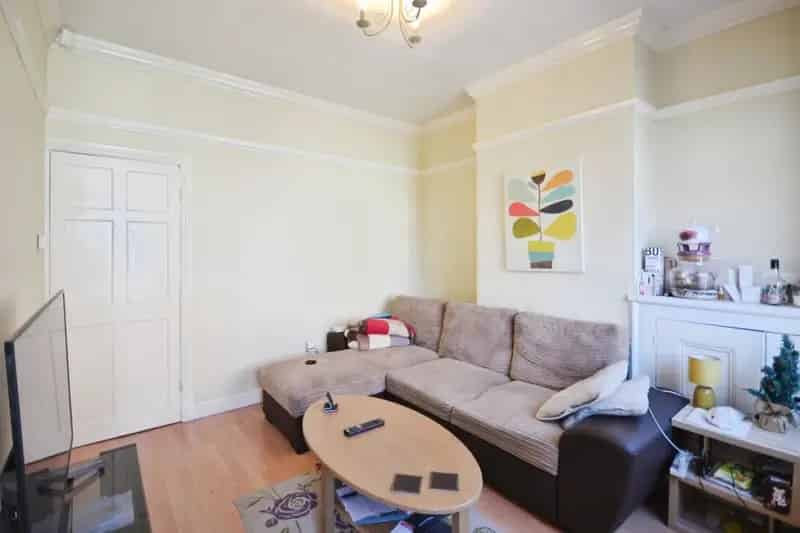 2 Bedroom House For Sale