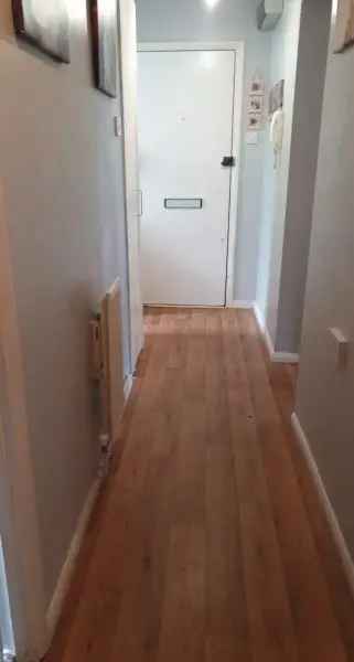 Flat For Rent in Borough of Swale, England