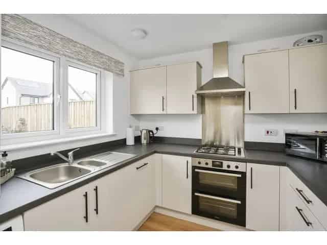 3 Bedroom Semi-Detached House for Sale in Prestonpans