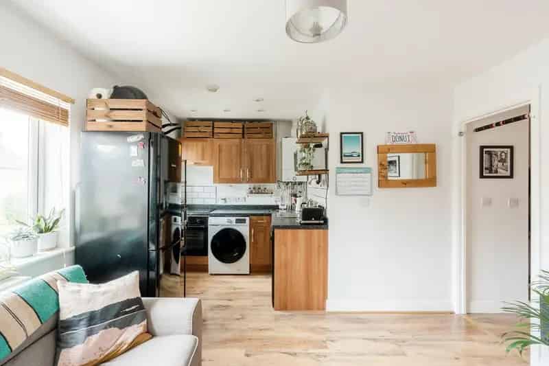 2 Bedroom Flat for Sale in Lockleaze Bristol