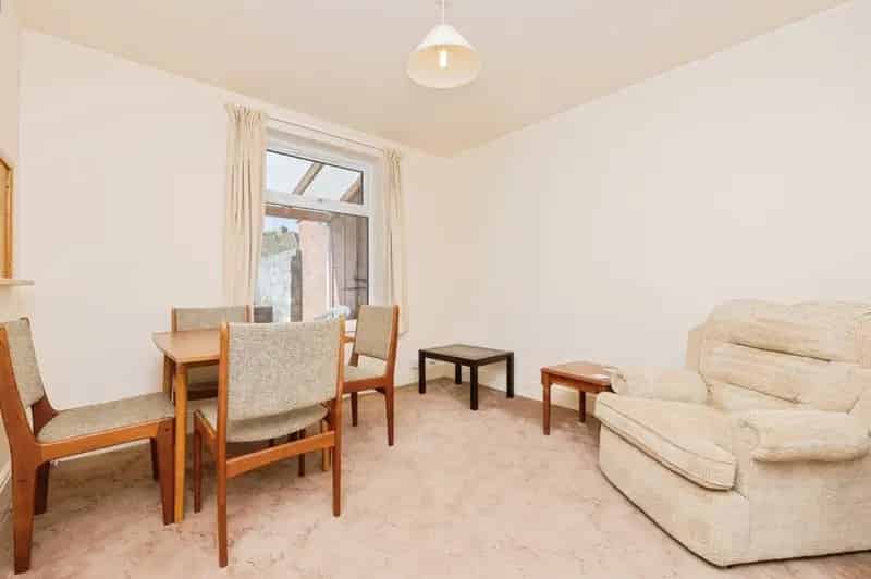 3 Bedroom Semi Detached House Bishopsworth BS13