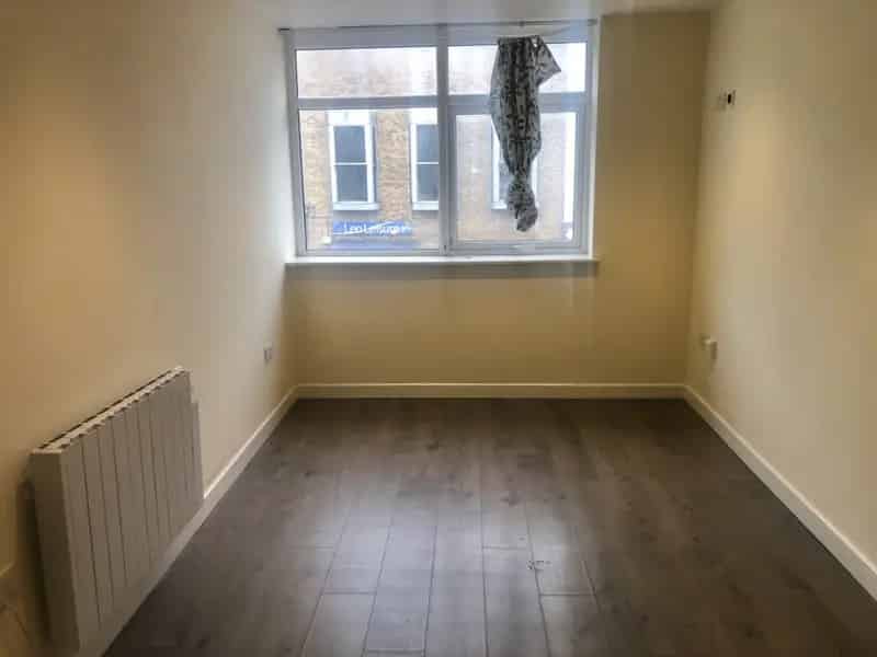 1 Bedroom Flat To Rent Available June 19 2025