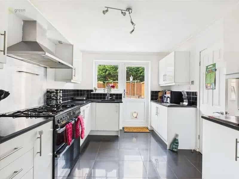 3 Bed Semi Detached House For Sale Popular Residential Location