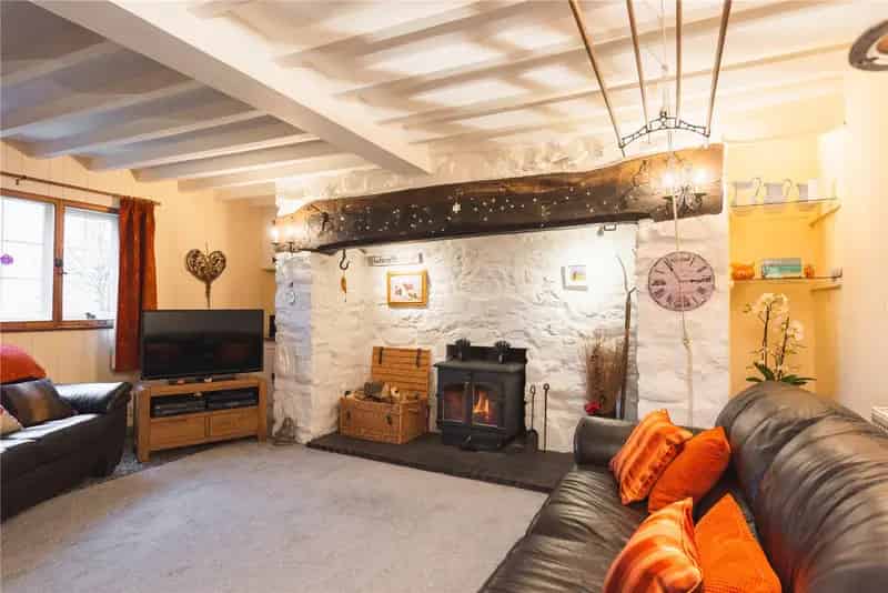 3 Bedroom Detached Cottage Near Llanfair Caereinion