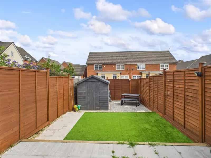 2 Bedroom End of Terrace House for Sale