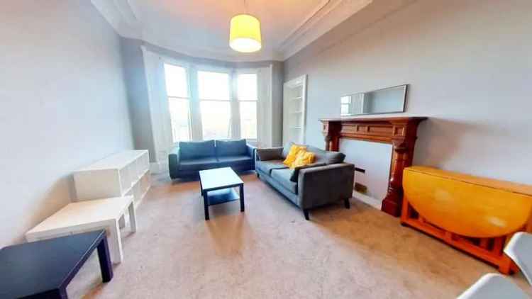 4 bedroom flat to rent