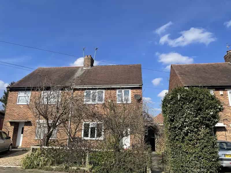 Three Bedroom Semi Detached House Near School - Zero Deposit Available
