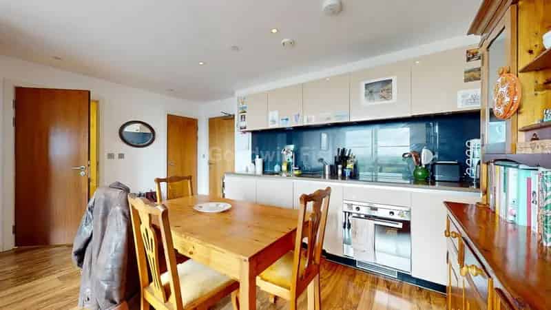 1 Bedroom Apartment Manchester New Islington Milliners Wharf