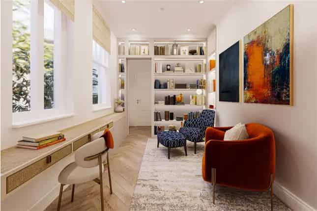 Flat for sale in Palace Court W2