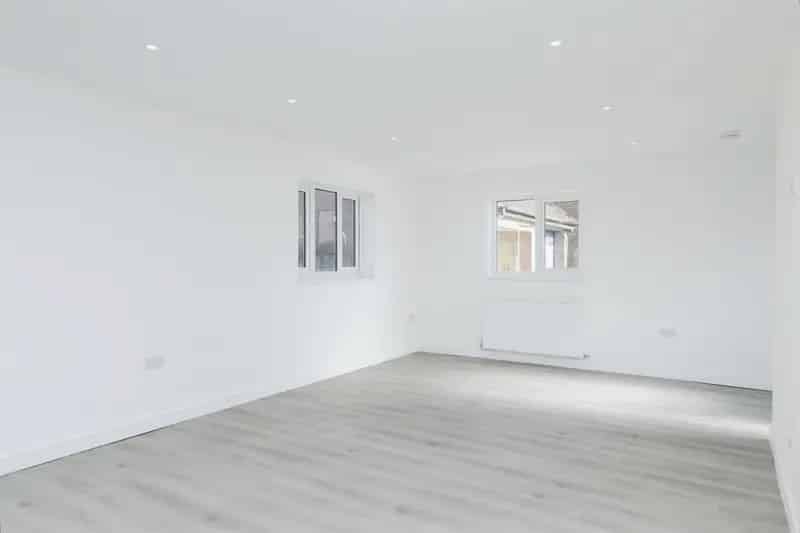 Three Bedroom Family Home NR5 Fully Renovated