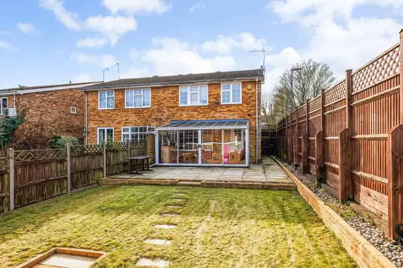 3 Bedroom Semi-Detached House For Sale