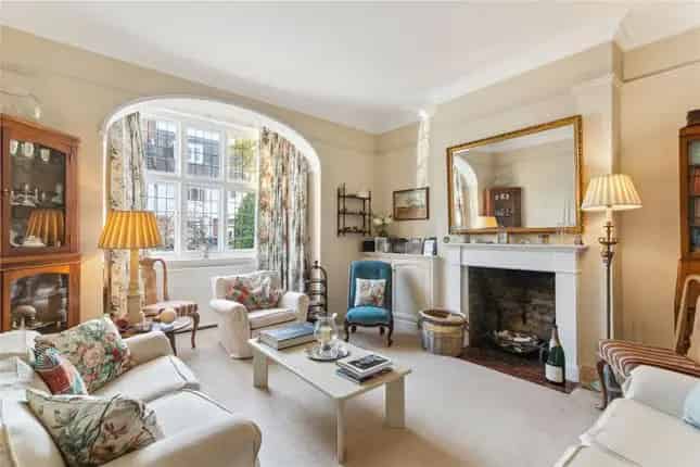 Six Bedroom Family Home for Sale Magdalen Estate SW18