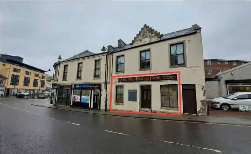 Ground Floor Retail Space in Category B Listed Building