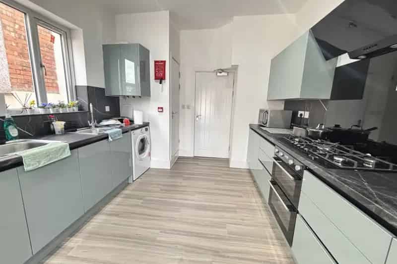 Shared Accommodation Near Station Town Center Bills Included