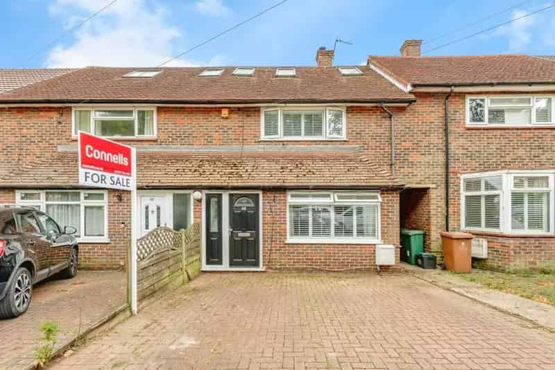 House For Sale , Worsted Green, Reigate and Banstead, England