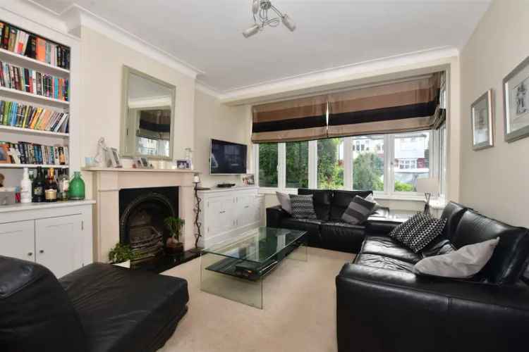 4 bedroom end of terrace house for sale