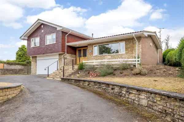 Glendower House, Belmesthorpe, Stamford, Rutland, PE9 4JQ | Property for sale | Savills