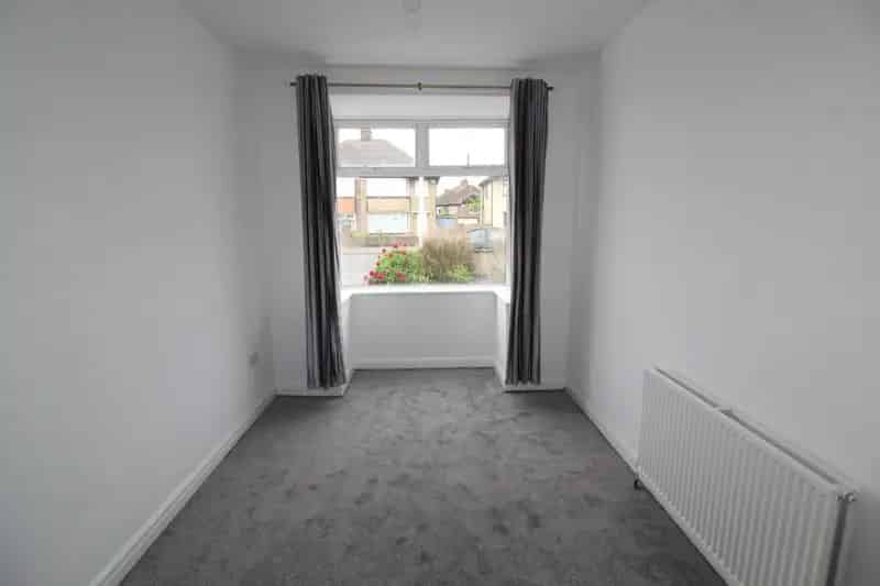 2 Bedroom Bungalow To Let - Available April 28th 2025