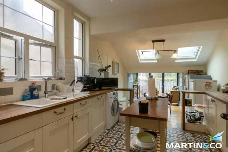 5 Bedroom Semi Detached House Harborne High Street