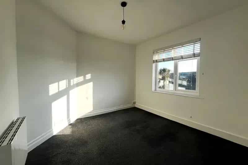 Refurbished Maisonette with Parking Available Now