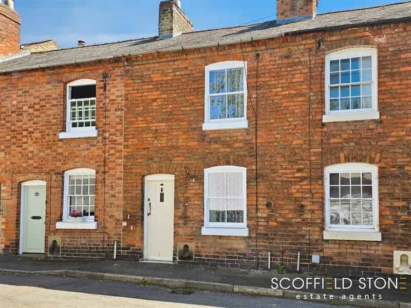 1 Bedroom Terraced House for Sale