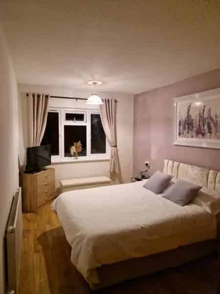 One Bedroom Ground Floor Flat in Loughton Near Epping Forest