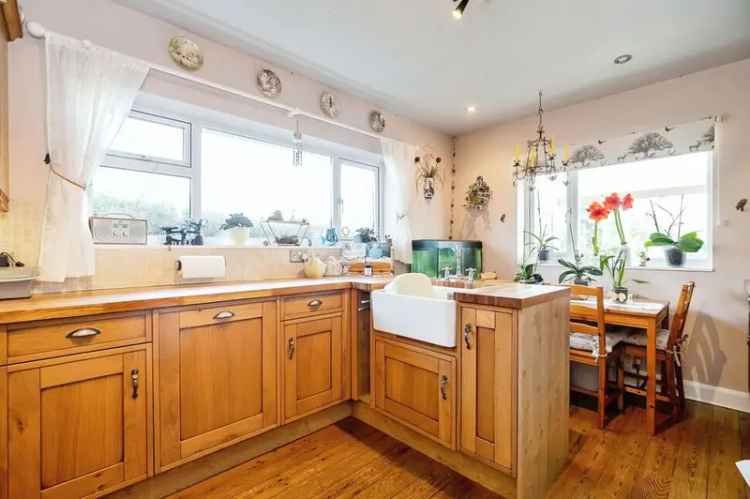 4 Bedroom Detached House Winchelsea Beach