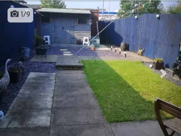3 Bedroom Terraced House with Driveway