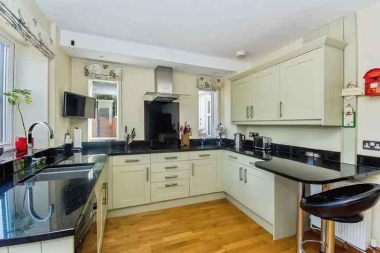 Spacious Four Bedroom Detached Home with Annexe and Superb Grounds