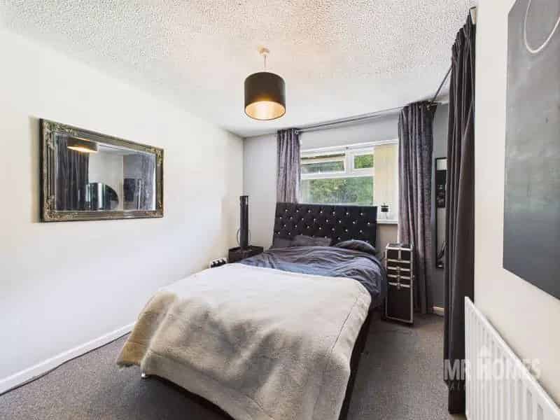 2 Bed House For Sale Ideal For Landlords And Investors
