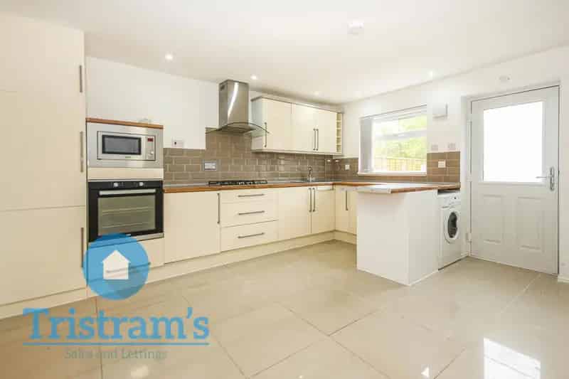 2 Bedroom Semi Detached House to Rent Nottingham