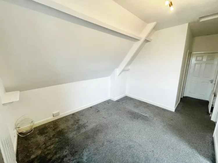 1 Bedroom Flat Court Road Zero Deposit Available