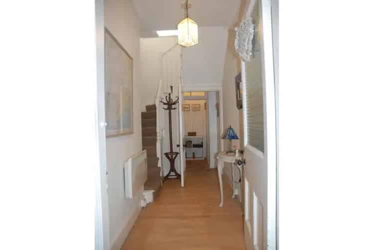 2 Bed Flat First Floor 2 Reception Rooms Castle Douglas