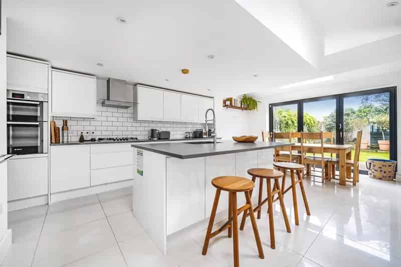 Four Bedroom Victorian House Near Brockley Station