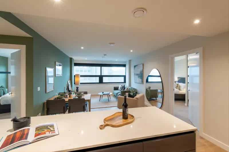 2 Bedroom Apartment in Birmingham's Iconic Octagon Building