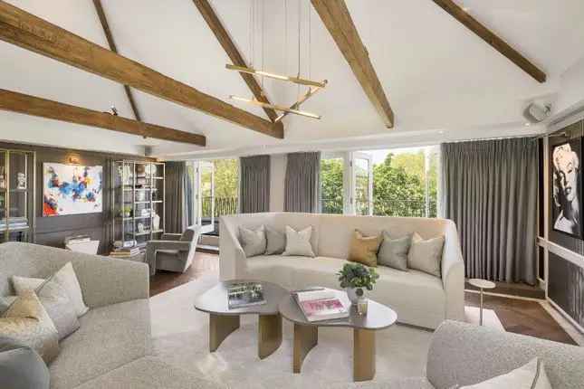 Flat for sale in Eaton Square, Belgravia, London SW1W, United Kingdom