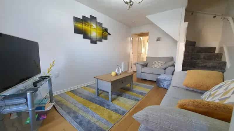 2 Bedroom House For Sale 775 SQ FT Ideal First Time Buyer Investment Property