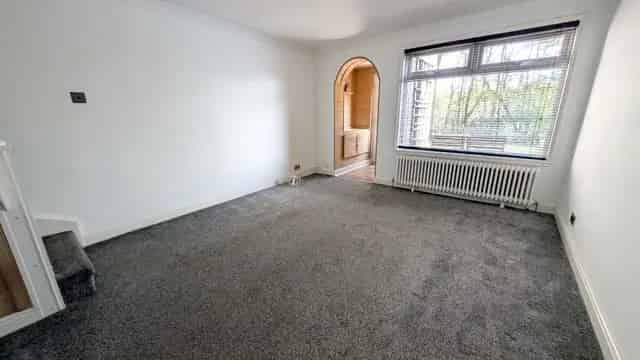 2 Bedroom House for Sale in Cumbernauld Whitelees