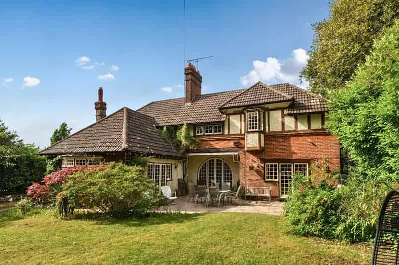 3 Bed Detached House Near Bournemouth Town Centre