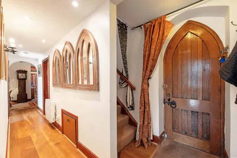 Grade II Listed Chapel Conversion Near Oundle 4 Double Bedrooms