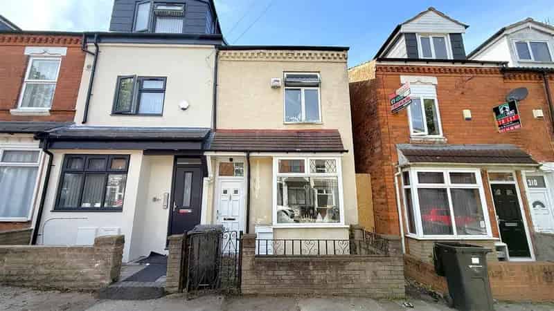 3 Bedroom End of Terrace House for Sale