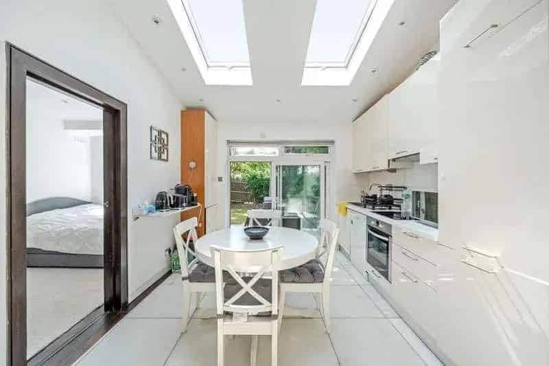 7 Bed House Converted into 6 Flats For Sale