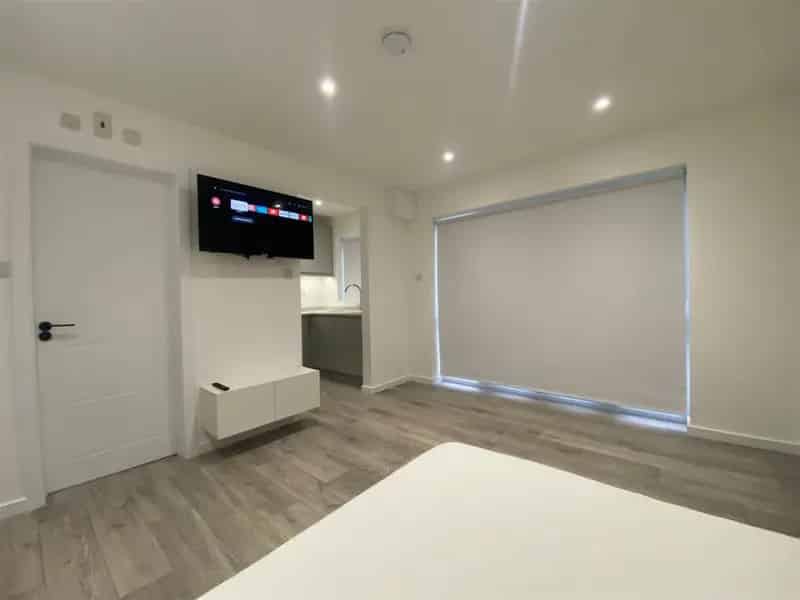 1 Bedroom Flat To Let Available June 2025