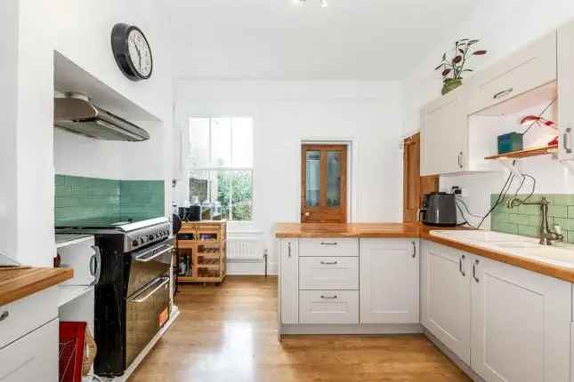 Spacious Family Home Herne Hill 6 Bedrooms Large Garden