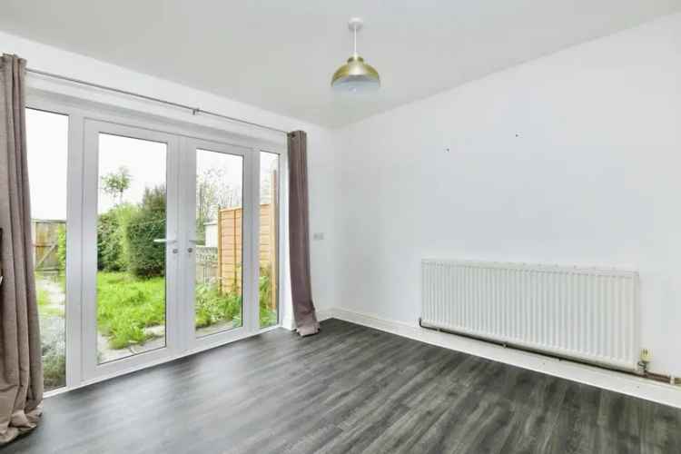 3 Bedroom Family Home Saltash Short Term Let Available