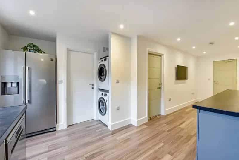 1 Bedroom Flat To Rent Available 2025