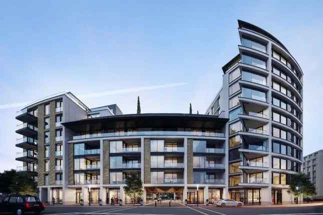 Flat for sale in Harbour Avenue, London SW10